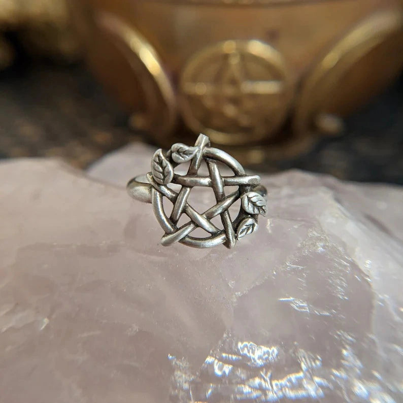 Pentagram Vine Ring