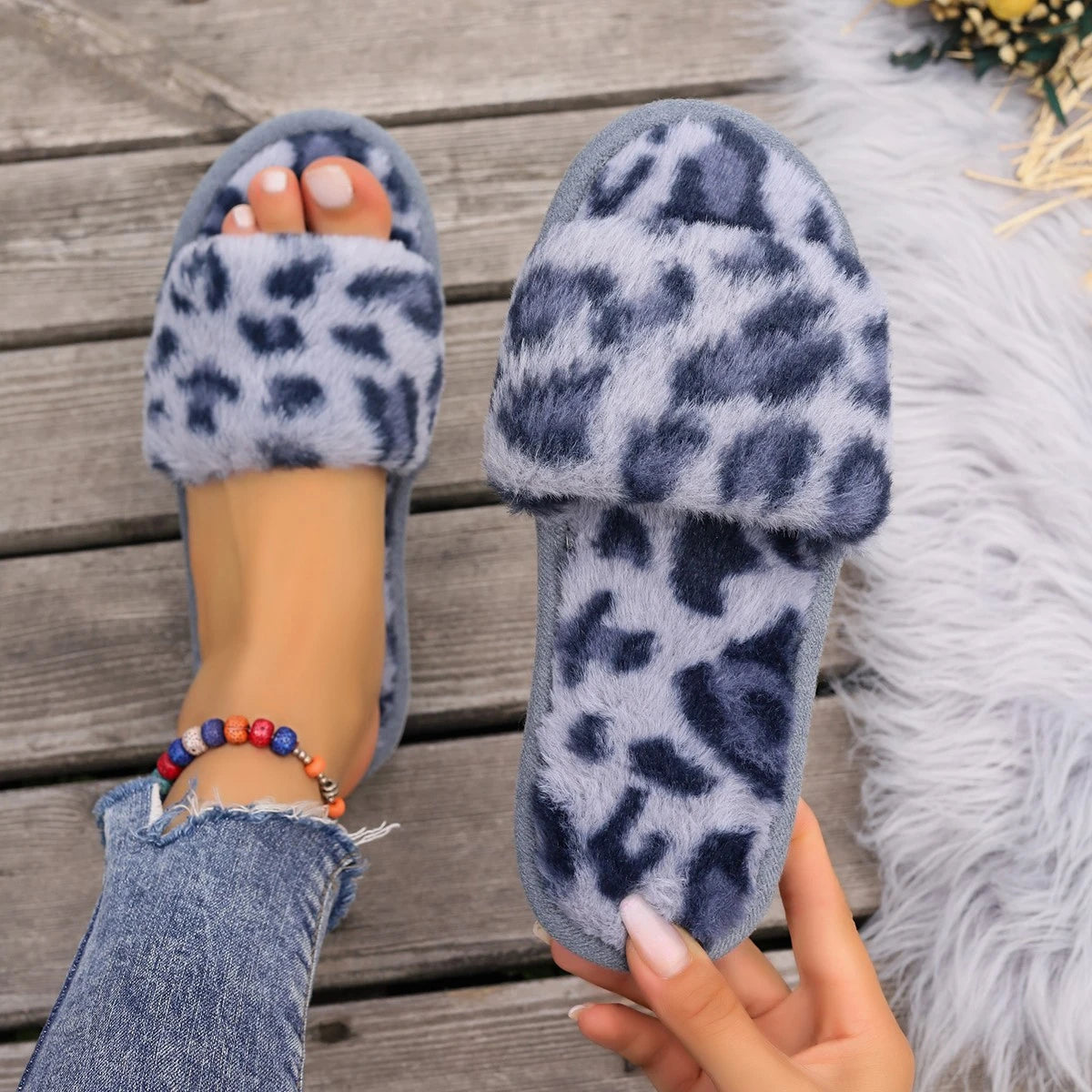 Leopard Print Casual Slippers