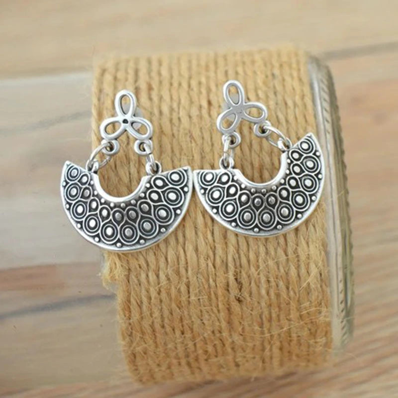 Vintage Openwork Floral Engraved Earrings