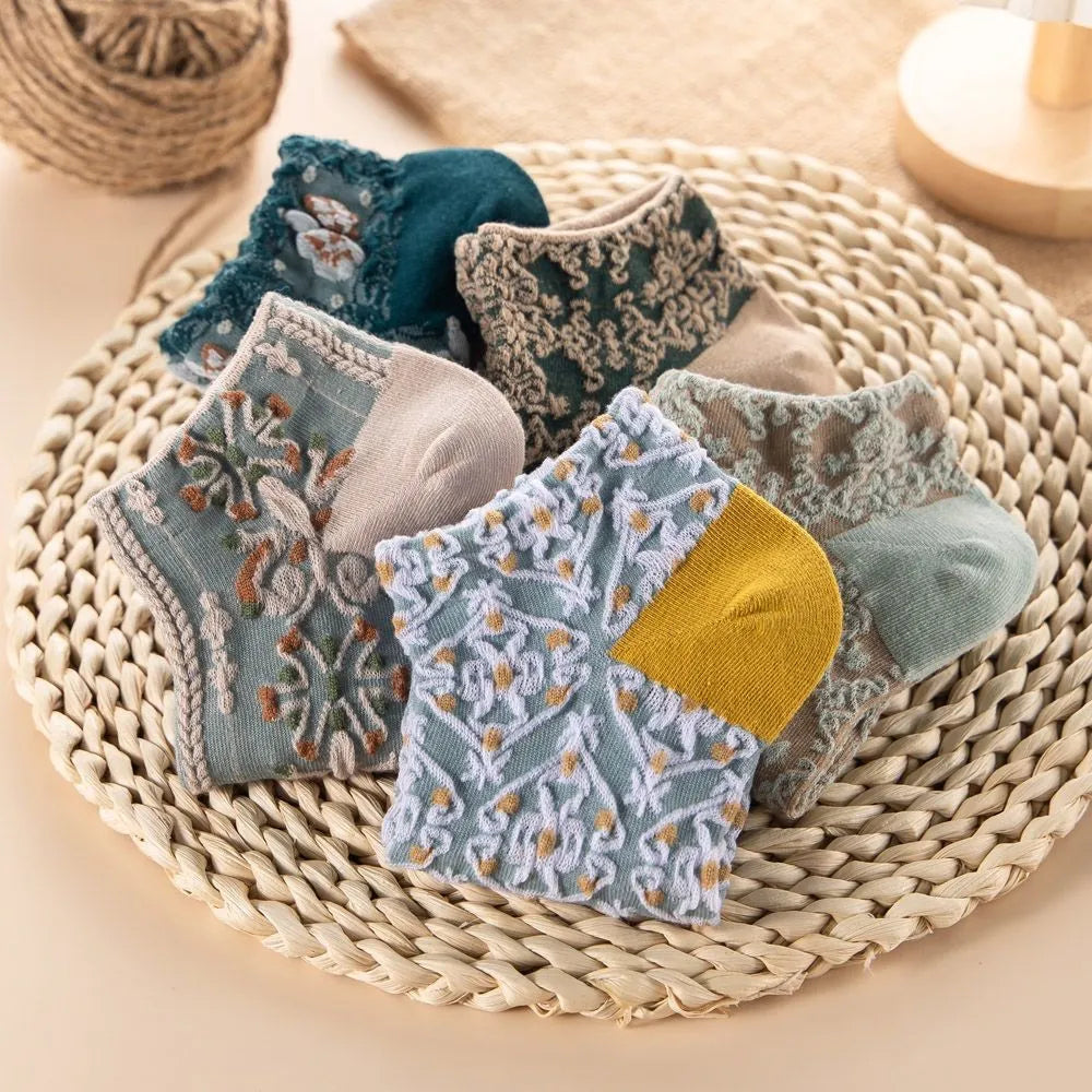5 Pairs Embroidered Vintage Socks