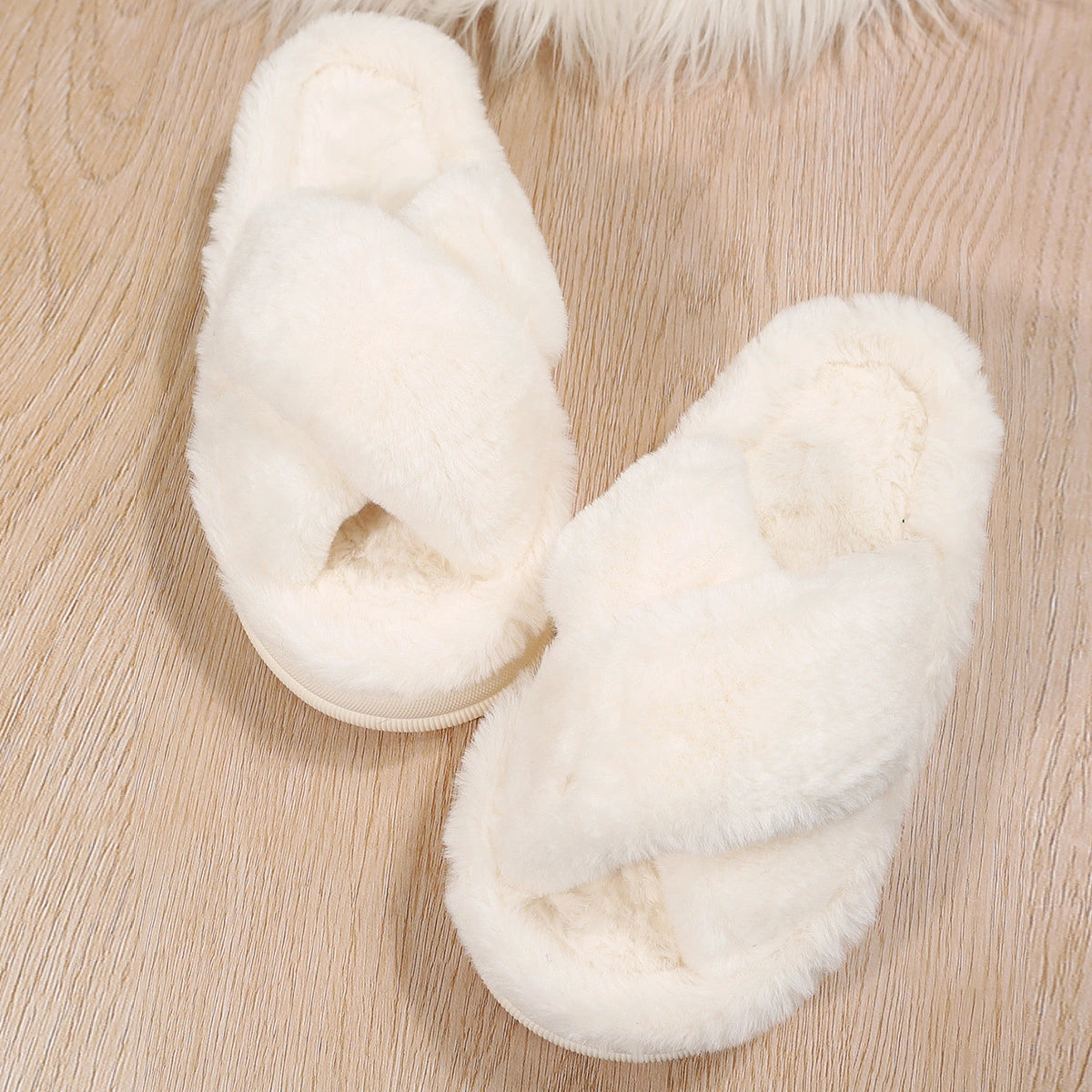 Diamond Buckle Crossover Plush Slippers