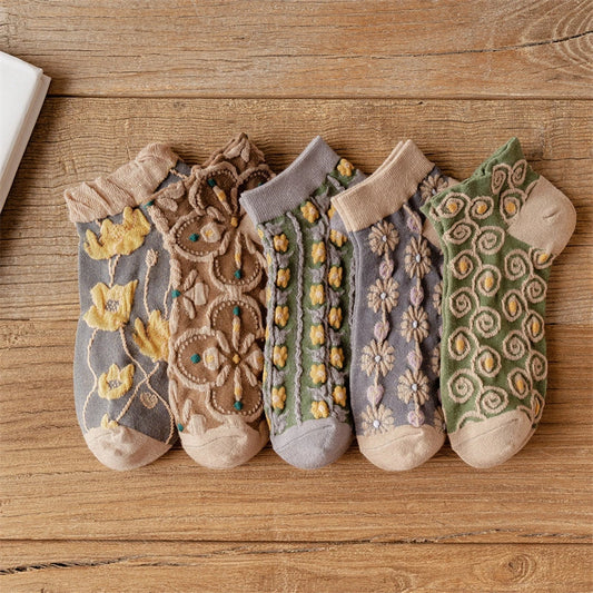 5 Pairs Vintage Embossed Women's Short Socks