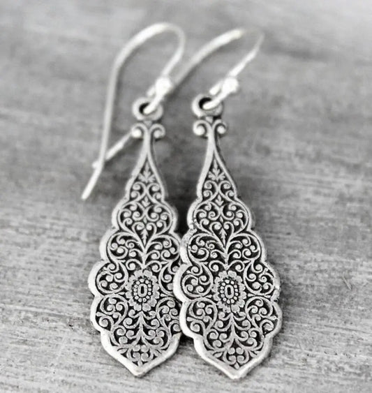 Vintage  Boutique Pattern Earrings