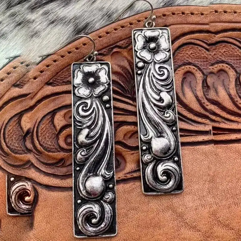 Totem Carved Pattern Earrings