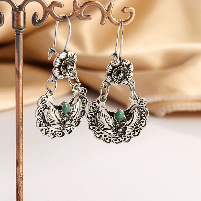 Vintage Openwork Flower Earrings