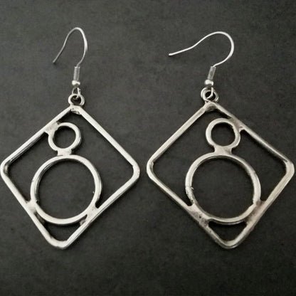 Cutout Geometric Square Earrings