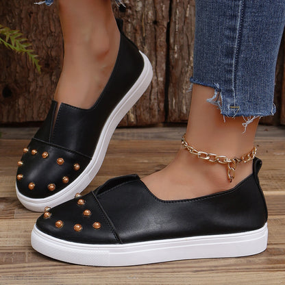 Retro Style Rivet V Neck Shoes