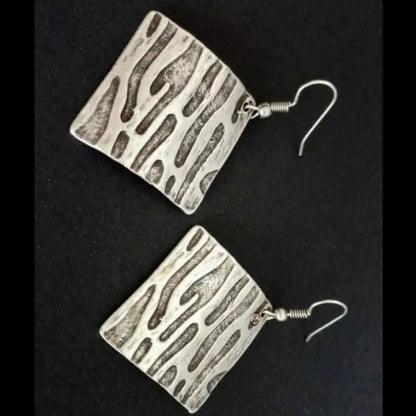 Geometric Quadrangle Rhombus Bark Stripe Earrings