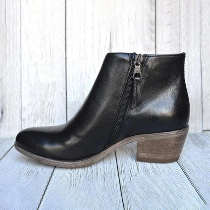 Vintage Pointed Boots